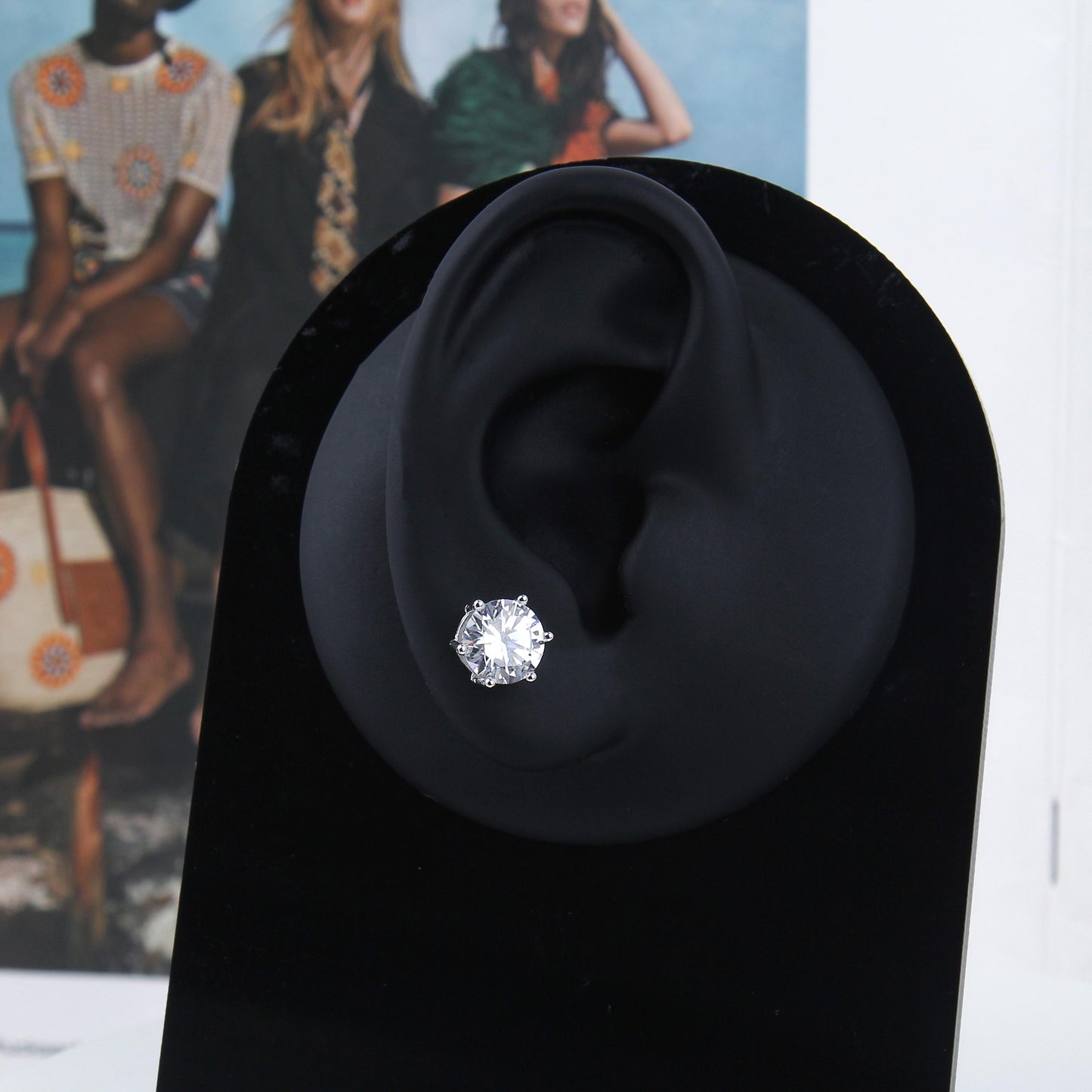 S925 Sterling Silver Earring for women-minimalist single Zircon Earring,Solitaire Stud, Barbell Round Back, Six-Prong Set, Simple and Classic Look,Suitable for Helix, Cartilage, Earlobe , Dainty Gifts for Mom Daughter Girlfriend.