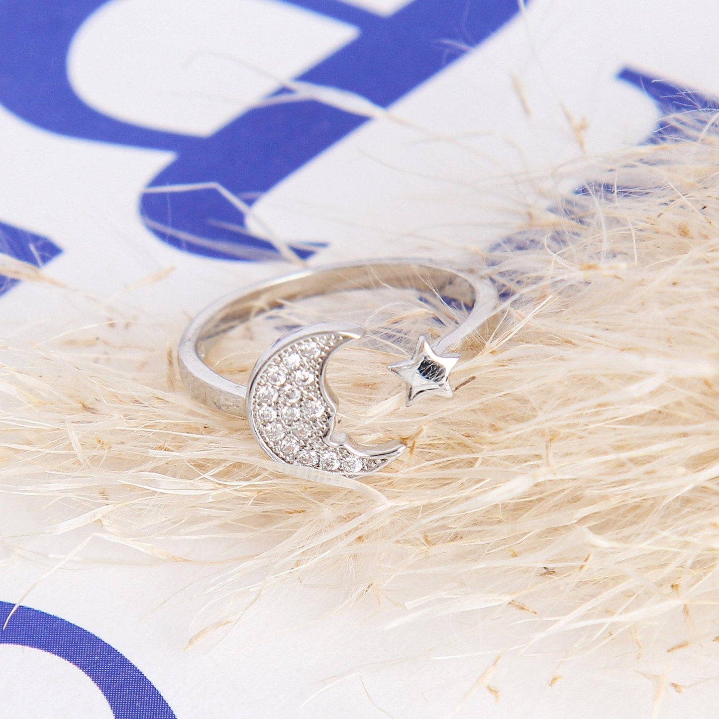 S925 Star and Moon Open Ring - Sterling Silver, Delicate Design with Star and Moon Accents, Adjustable Celestial Jewelry, Elegant Fashion Accessory for Women, Perfect Gift for Any Occasion