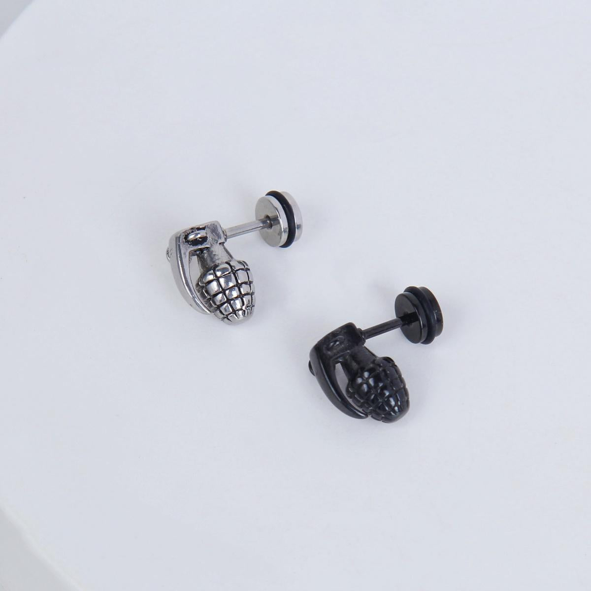 1 count/ Punk boom design stud,gothic earring, vintage Stud Earring with flat Back, –titanium stud, earlobe earring, Helix Cartilage Earring for Men and Women