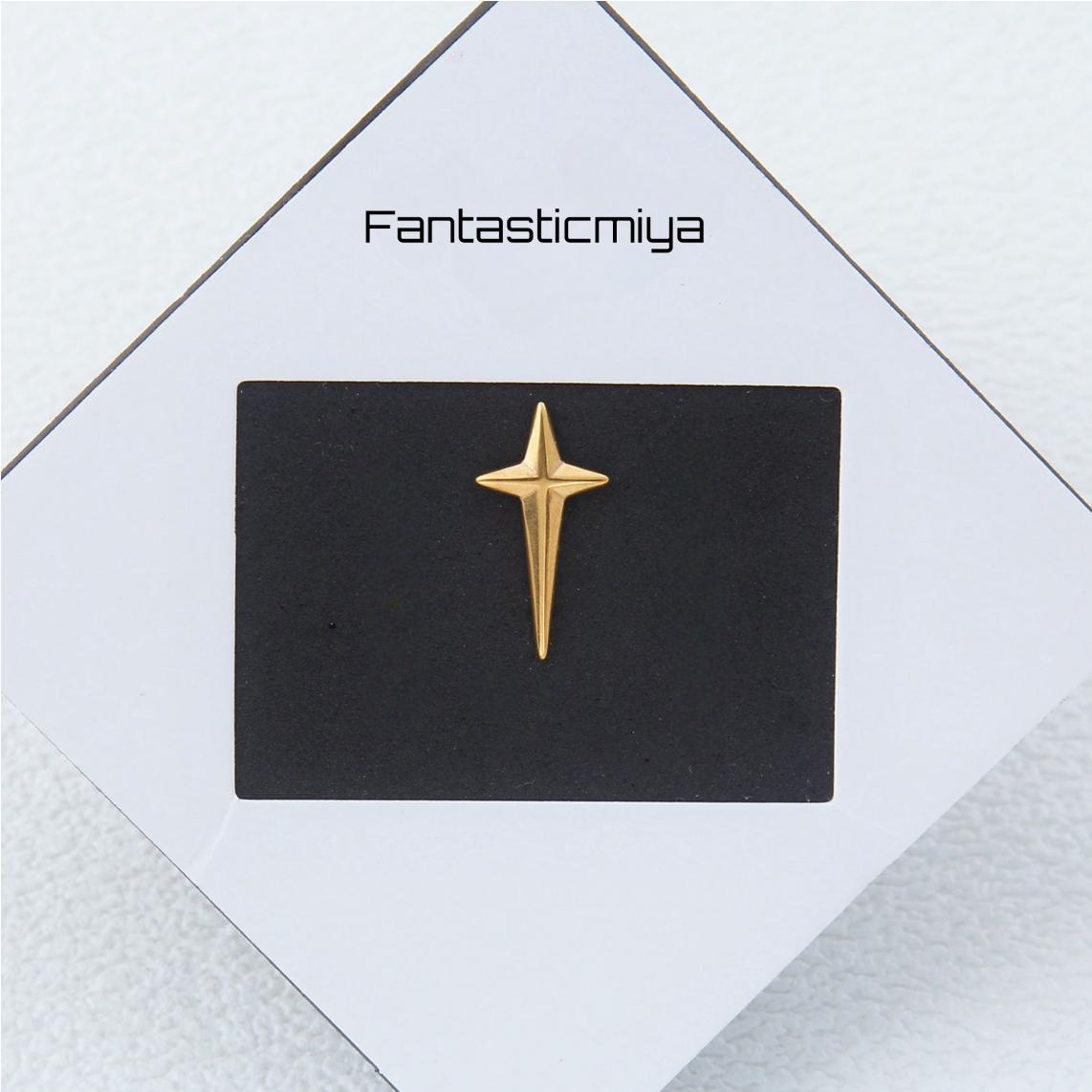 1 count/ Punk Gothic Star Stud Earring, Vintage Stud Earring with Flat Back –Titanium Stud, Earlobe Earring, Helix Cartilage Earring for Men and Women