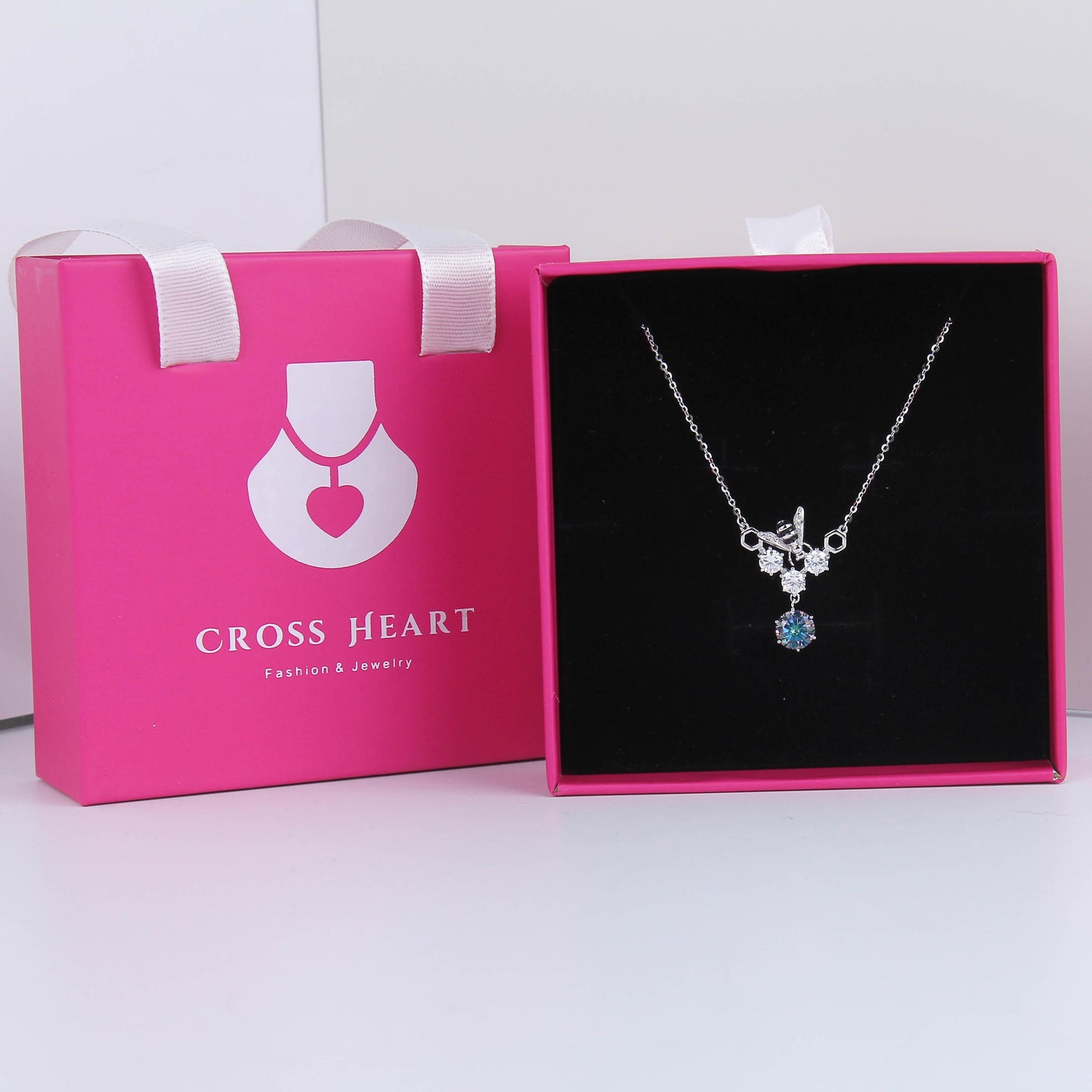 S925 Sterling Silver Necklace with Synthetic Moissanite Pendant – Unique Bee and Honeycomb Design, Round Cut 1 Carat Stone, Hypoallergenic, Dainty Gift for Women, Gift Box Included