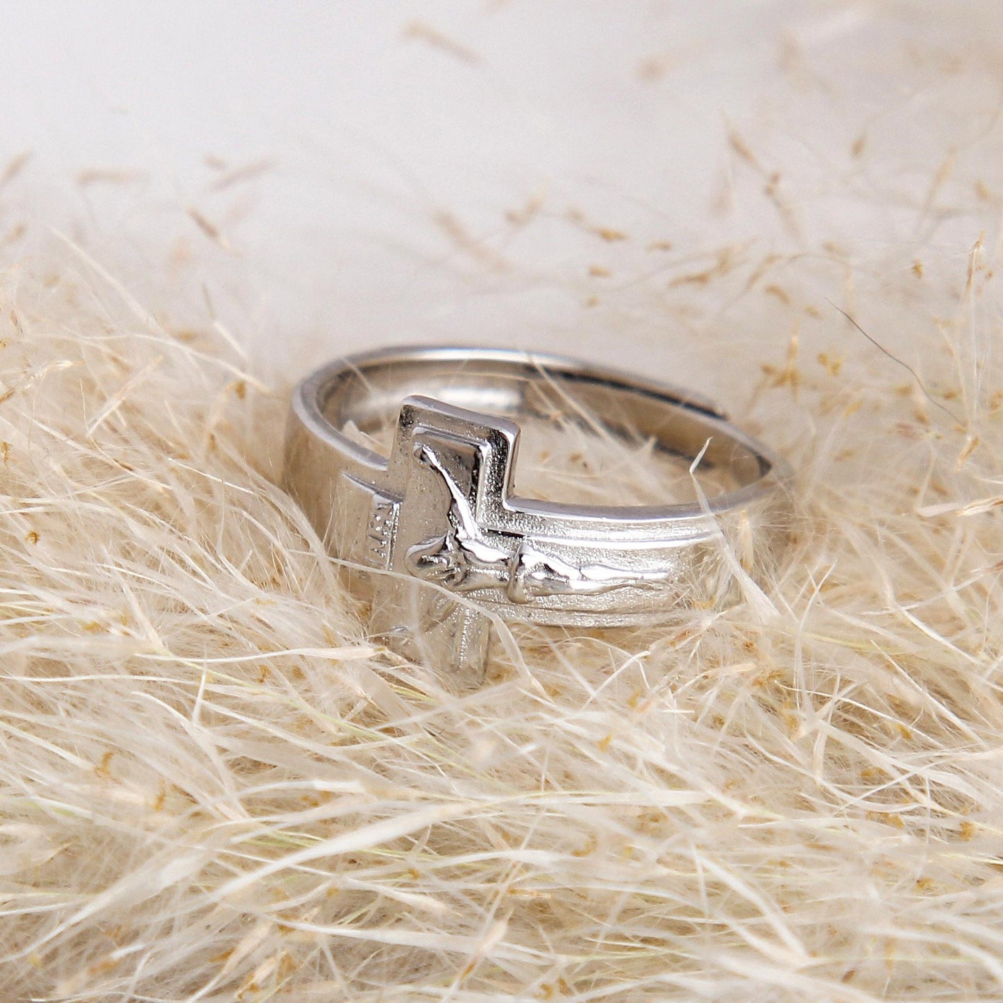 S925 Jesus Cross Ring - Sterling Silver, Unique Religious Jewelry with Three Distinct Faith-Inspired Designs, Spiritual Symbol of Devotion,Crucifixion, Perfect Christian Gift for Men, Women, and Loved Ones