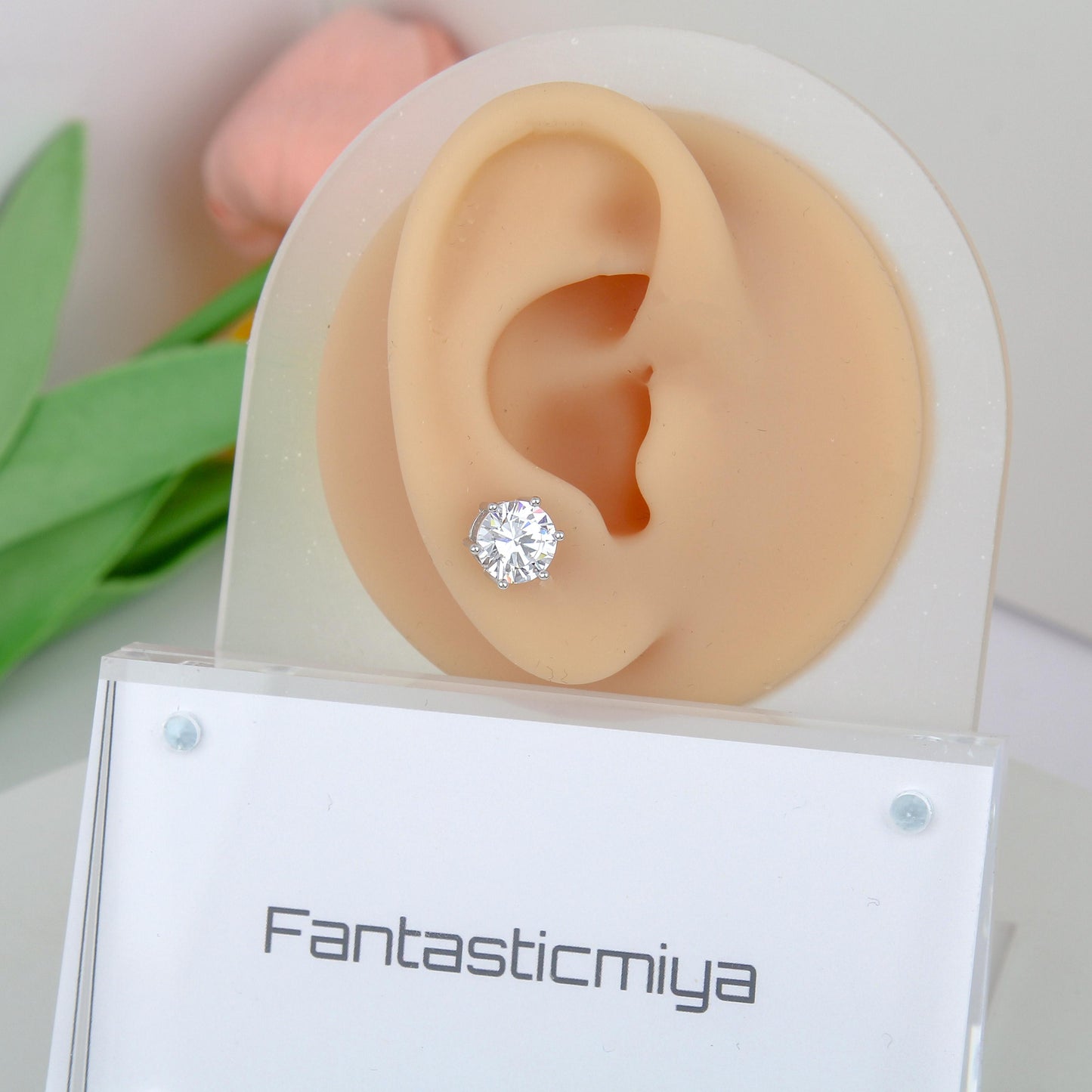 S925 Sterling Silver Earring for women-minimalist single Zircon Earring,Solitaire Stud, Barbell Round Back, Six-Prong Set, Simple and Classic Look,Suitable for Helix, Cartilage, Earlobe , Dainty Gifts for Mom Daughter Girlfriend.