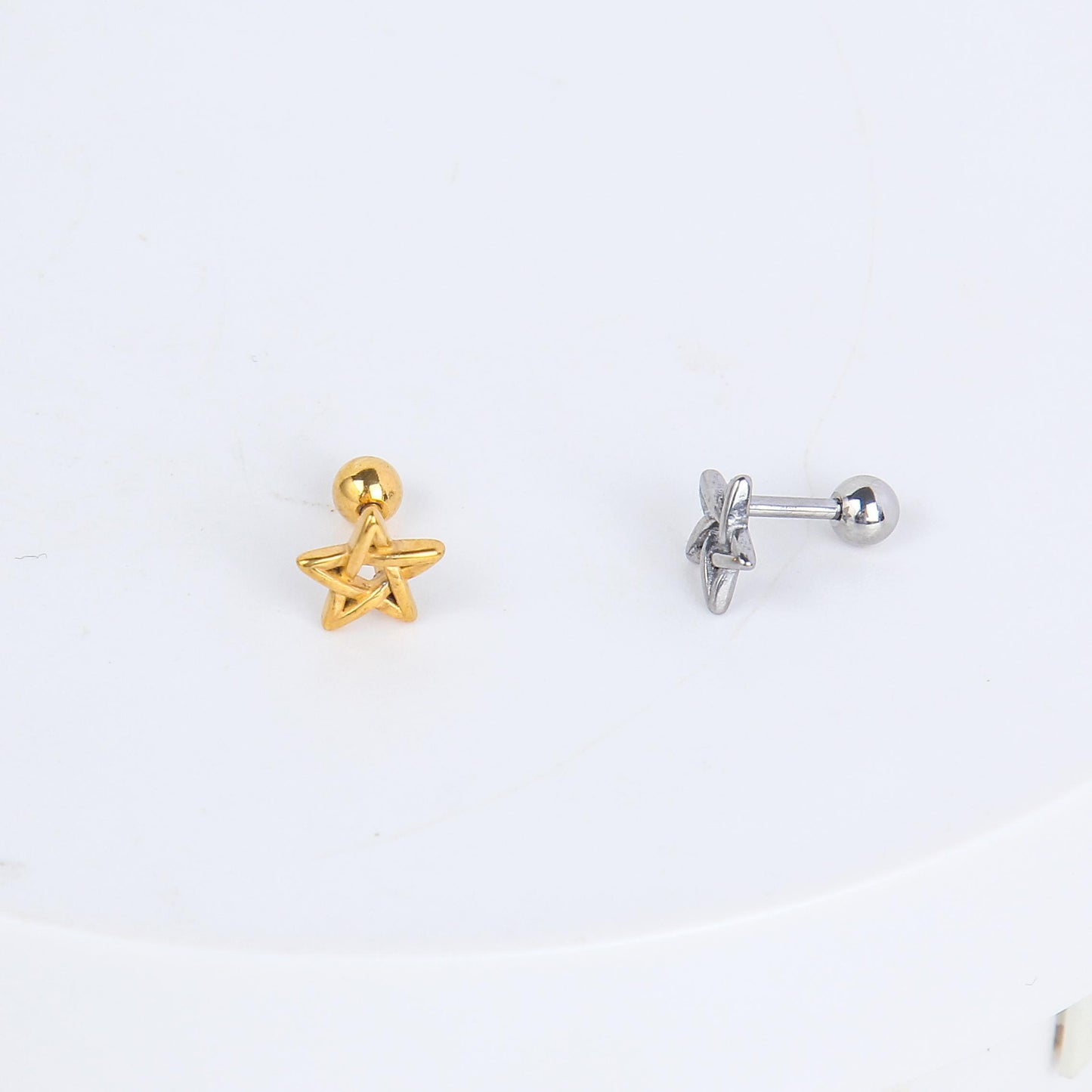 1 count/Punk Gothic Star Stud Earring, Vintage Stud Earring with Round Back, Barbell Studs –Titanium stud, Earlobe Helix Cartilage Earring for Men and Women