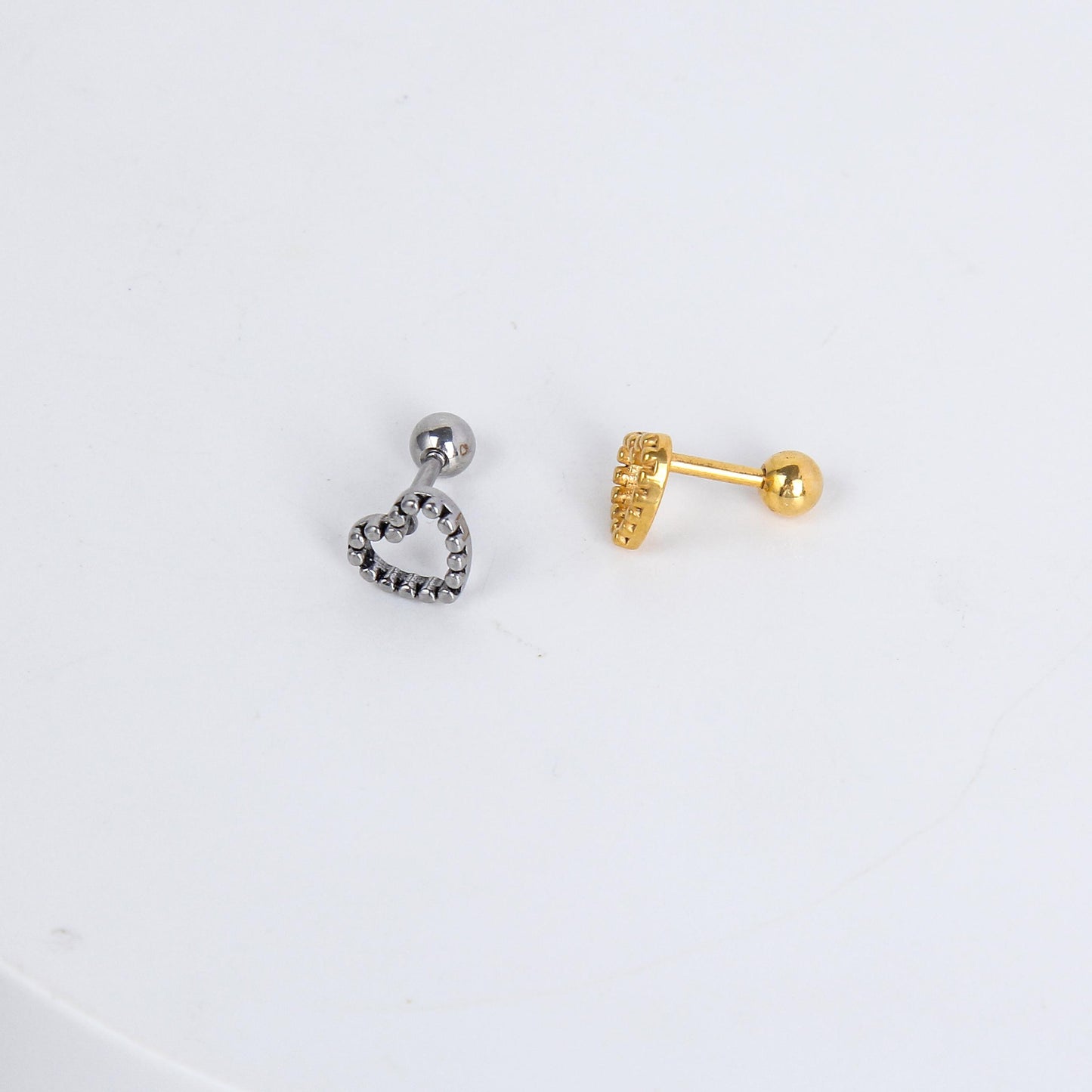 1 count/Punk Gothic Hollow Heart Earring, Vintage Stud Earring with Round Back,Barbell Studs –Titanium stud, Earlobe Earring, Helix Cartilage Earring for Men and Women