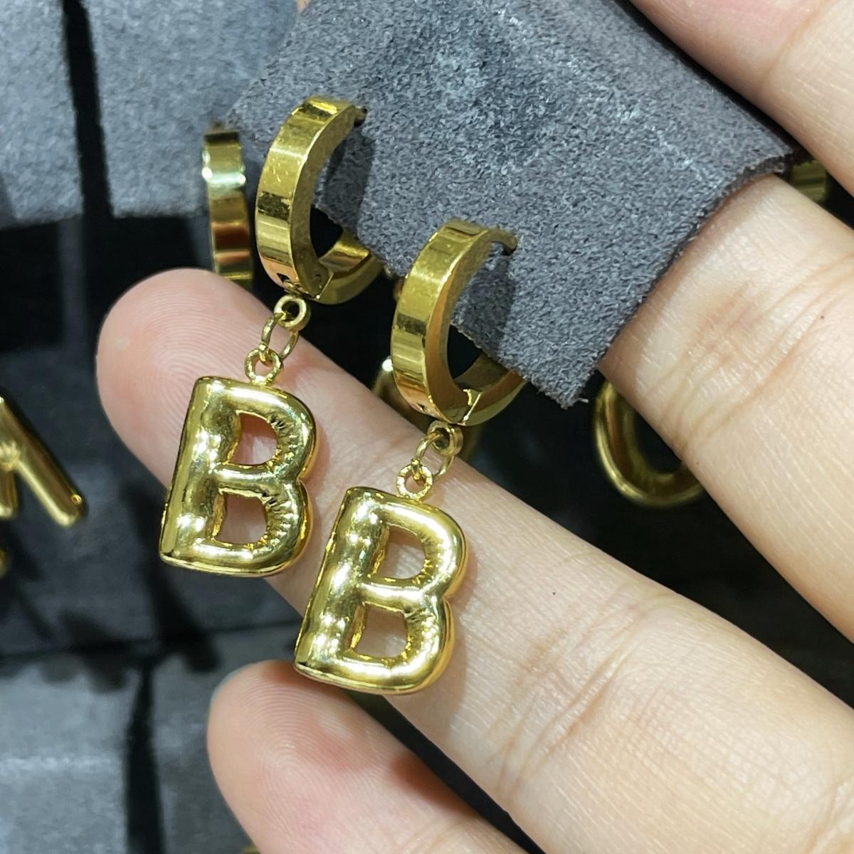 A-Z Bubble Letter Earlobe Earrings, Balloon Initial Hoop Earrings for Women,Stainless Steel, Elegant Puffy Alphabet Jewelry Gift for Women