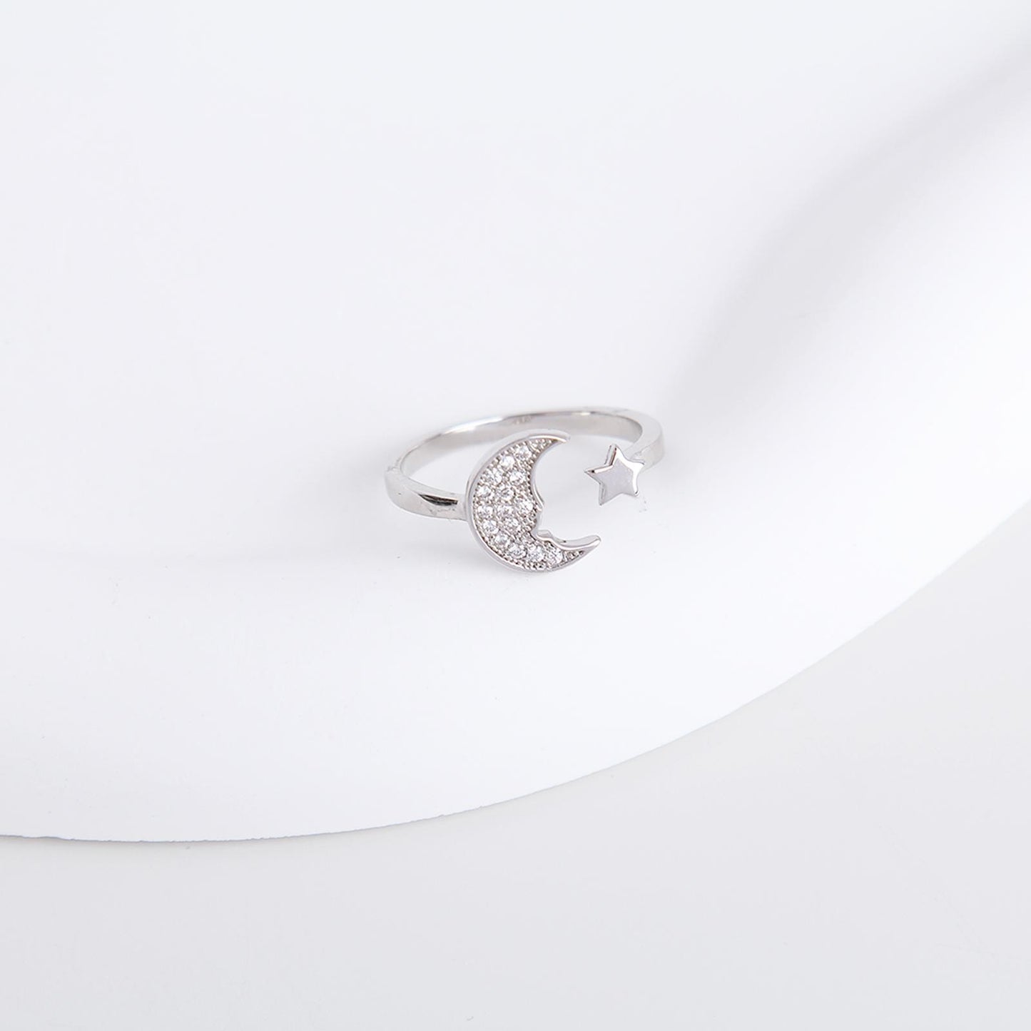 S925 Star and Moon Open Ring - Sterling Silver, Delicate Design with Star and Moon Accents, Adjustable Celestial Jewelry, Elegant Fashion Accessory for Women, Perfect Gift for Any Occasion