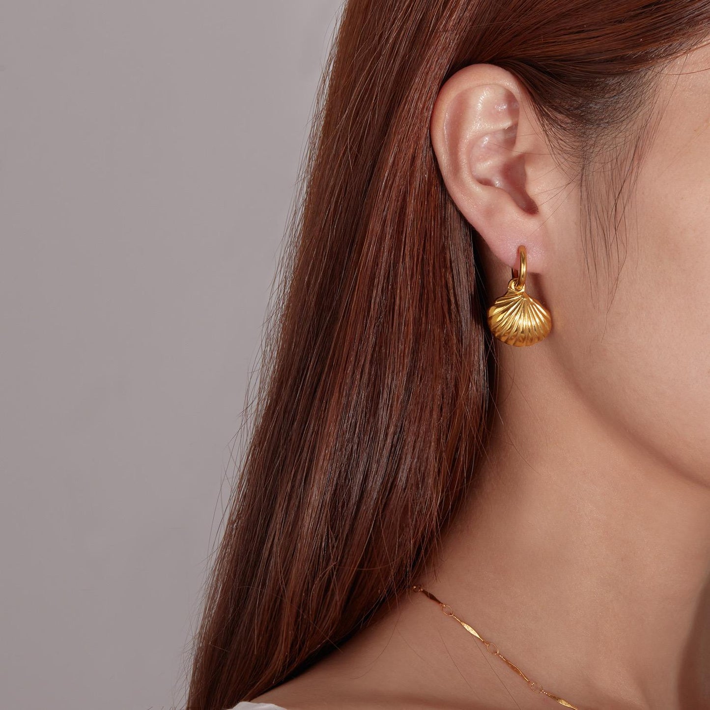 Shell Hoop Earlobe Earrings – Stainless Steel, Nontarnish Earring, Ocean Style Hoop Earring for Women Waterproof ,Color Not Fade