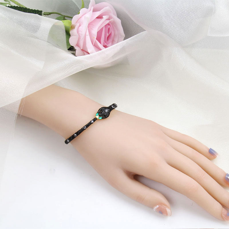 B19:Titanium Stainless Steel, sparking snake Bangle Bracelet, colour Not Fade,Waterproof,Top Opening