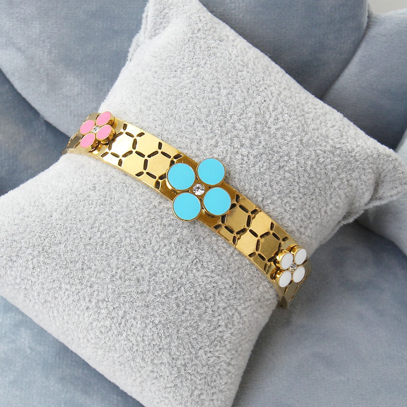 B2:Titanium Stainless Steel Flower Bangle Bracelet for Women, Girls, Friends, Waterproof, Colour not Fade
