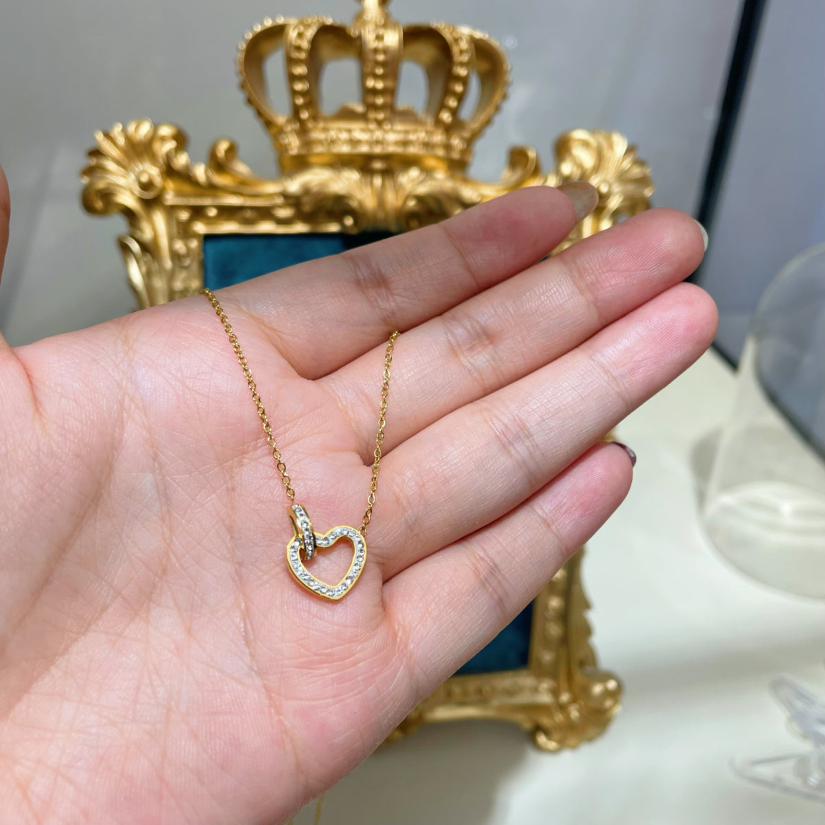 N114:Stainless Steel Titanium Classic Simple Sparking Heart Pendent Necklace For Women, Color Not Fade, Waterproof