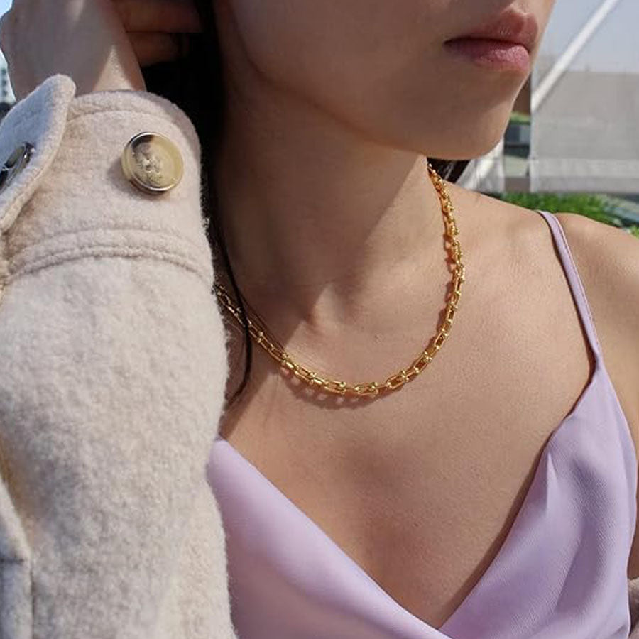 N165:Herringbone Necklace Horseshoe Link Chain Necklace For Women And Men, Color Not Fade, Waterproof"