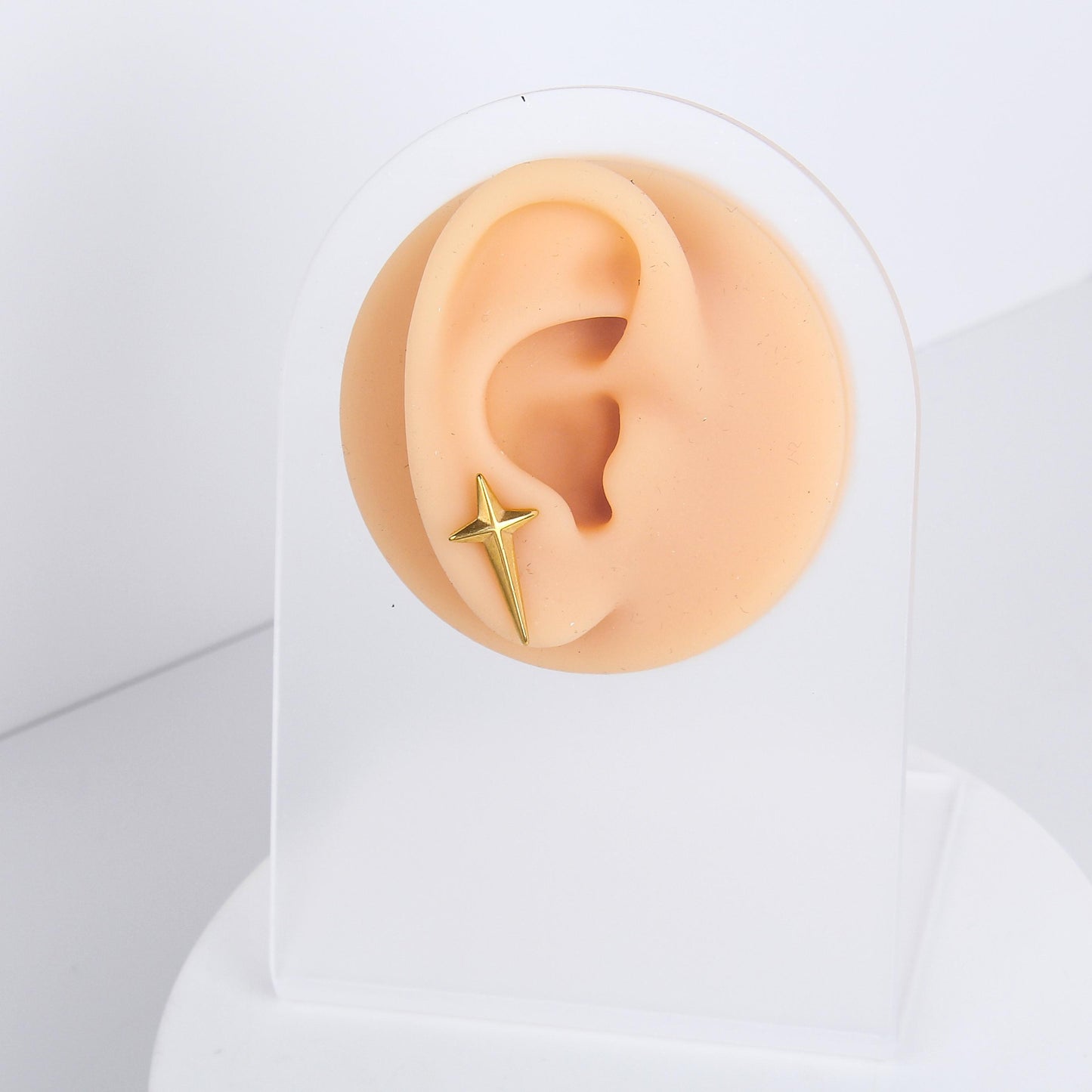 1 count/ Punk Gothic Star Stud Earring, Vintage Stud Earring with Flat Back –Titanium Stud, Earlobe Earring, Helix Cartilage Earring for Men and Women