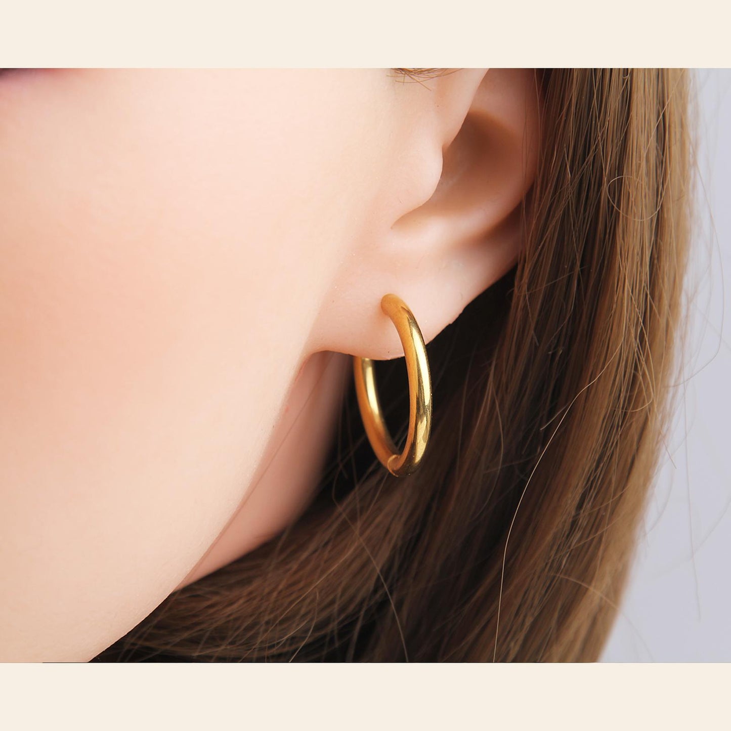 Stainless Steel Hoop Earrings – Classic Minimalist Style, Available in Three Sizes, Perfect for Helix, Cartilage, and Earlobe Piercings, Everyday Fashion Jewelry, Lightweight and Comfortable