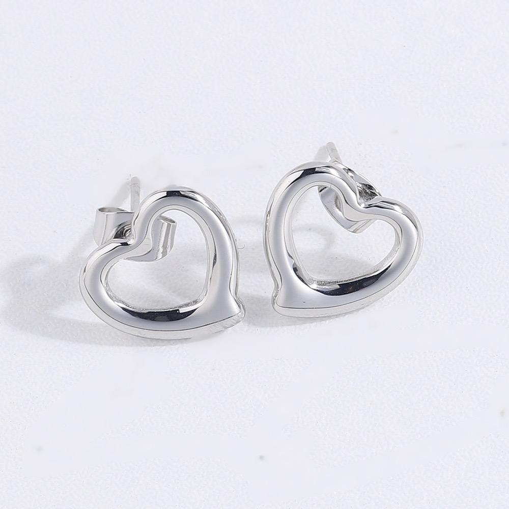 Set of 3/ Heart Set -Necklace , Bracelet and Earrings, Stylish Elegant Stainless Steel, Non-Tarnish, Fashionable, Dainty Christmas Valentine's Day Gift for Women Girls