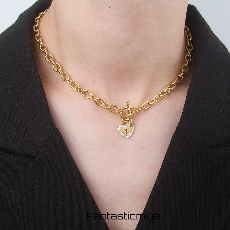 N003:Stainless Steel Titanium Heart Lock Necklace For Women And Men, Color Not Fade, Waterproof