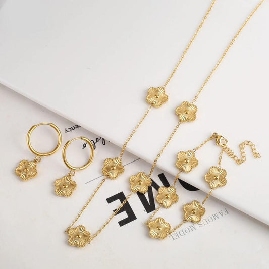 Floral Stainless Steel Jewelry Set – , Includes Stud Earrings, Bracelet, and Necklace – Non-Tarnish, Perfect Gift for Women