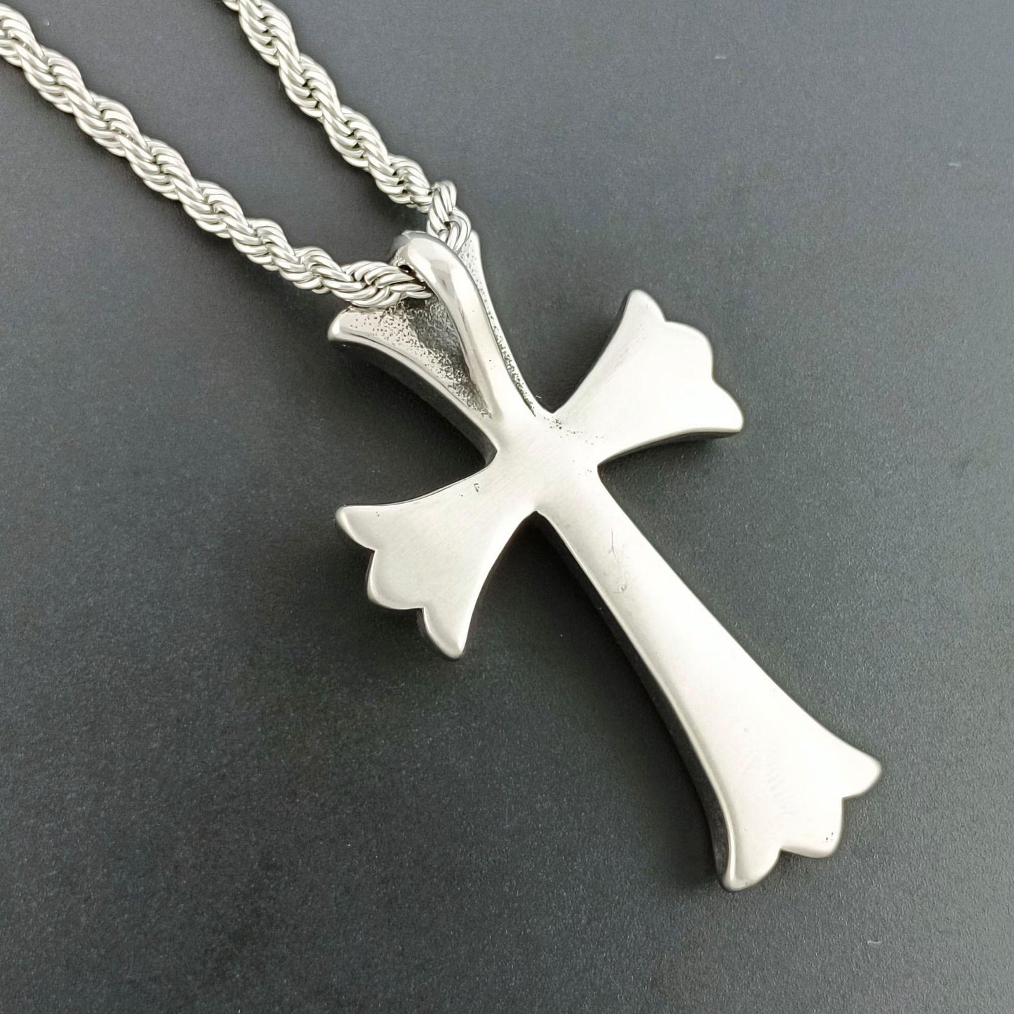 Cross Necklace with  Superior Quality Pendant for Men and Women, Nontarnish stainless steel, color not fade