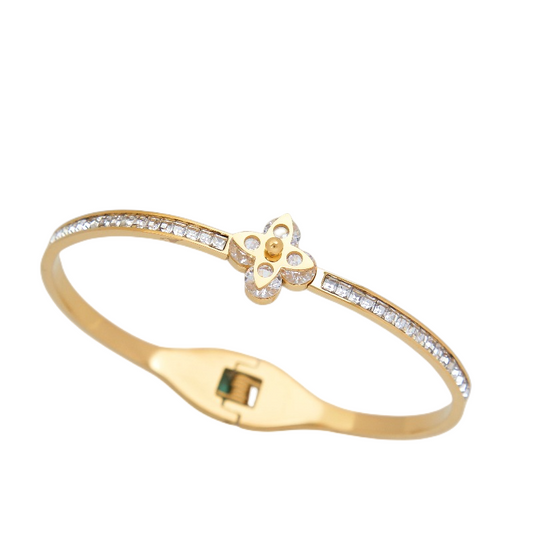 B4:Titanium Stainless Steel Classic Four Leaf Style Bangle Bracelet, Opening of Top