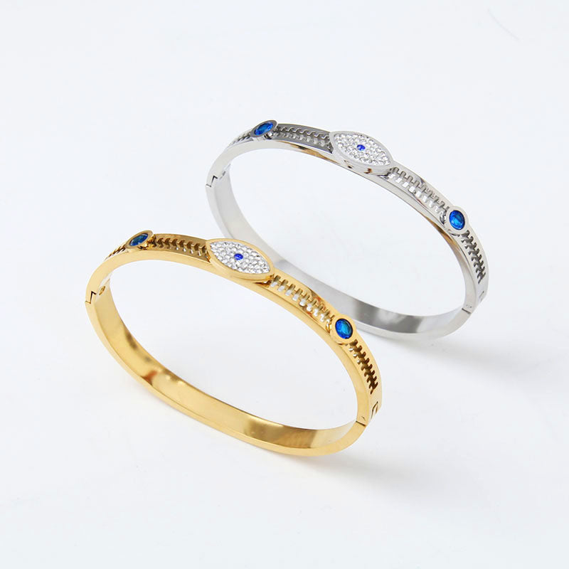 B8：Titanium Stainless Steel Fashion Evil Eye and Zip Style Bangle Bracelet ,colour not Fade,Waterproof,Top Opening