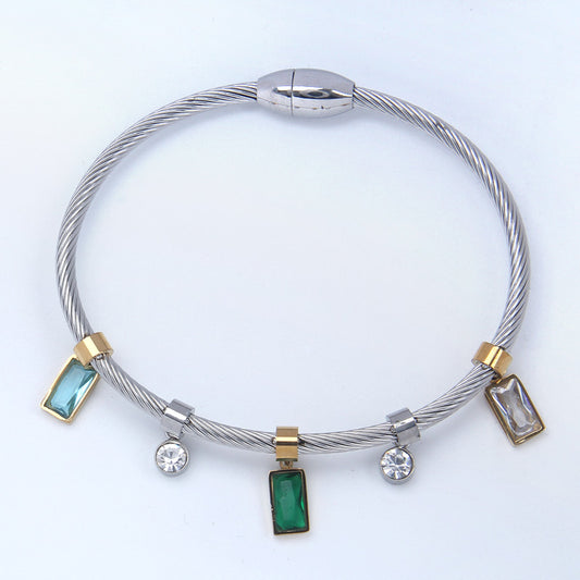 B95:Titanium Stainless Steel Classic Square Zircon Bangle Bracelet,colour Not Fade, Waterproof,Top Opening