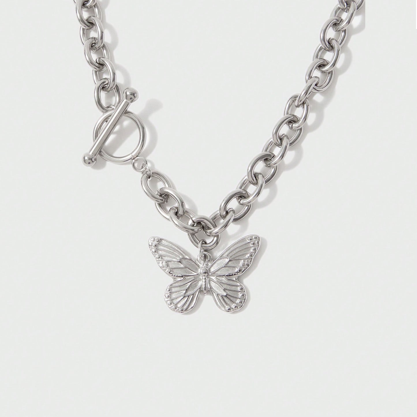 N012:Fashionable Butterfly Pendant Necklace For Girls, Street Style Jewelry For Summer Gift