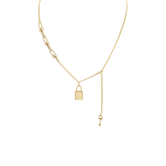 N016:Lock Pendant Stainless Steel Necklace For Women And Men, Color Not Fade, Waterproof