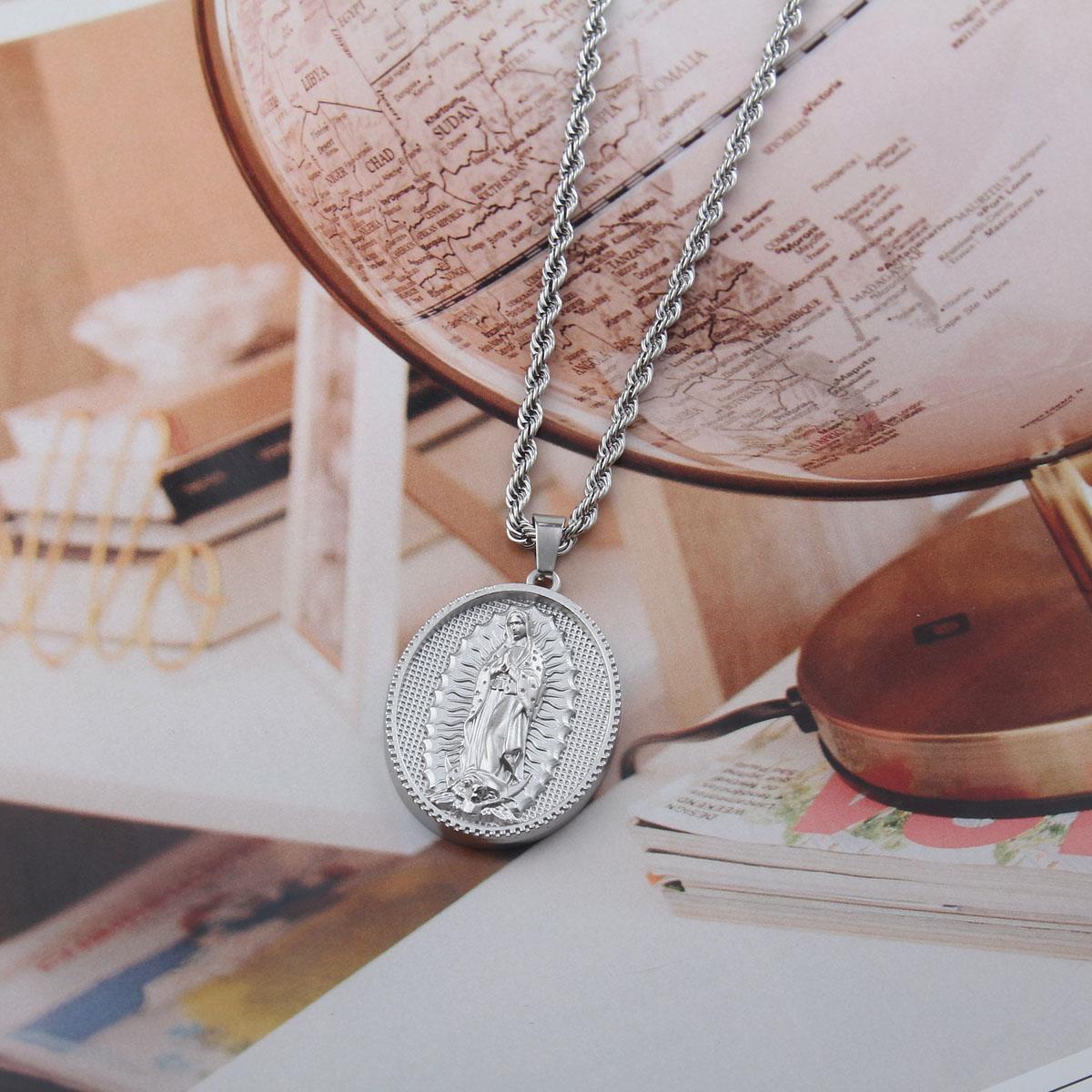 Virgin Mary Pendant, Religious Christian Gold Gift, Our Lady of Guadalupe，Divine Beauty, Elegant Catholic Jewelry Gift