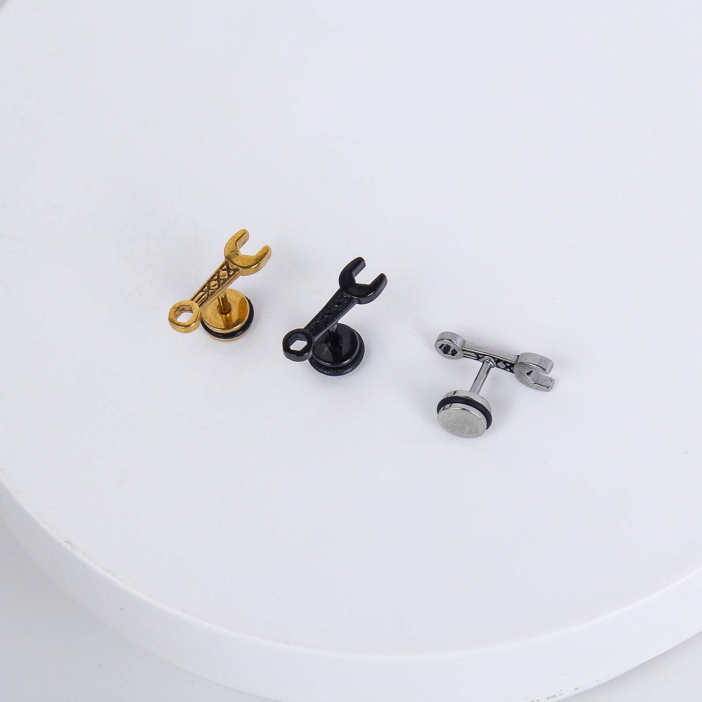 1 count/Punk Gothic Wrench Stud Earring, Vintage Stud Earring with Flat Back,Halloween Party Cosplay–Titanium Stud, Earlobe earring,  Helix Cartilage Earring for Men and Women