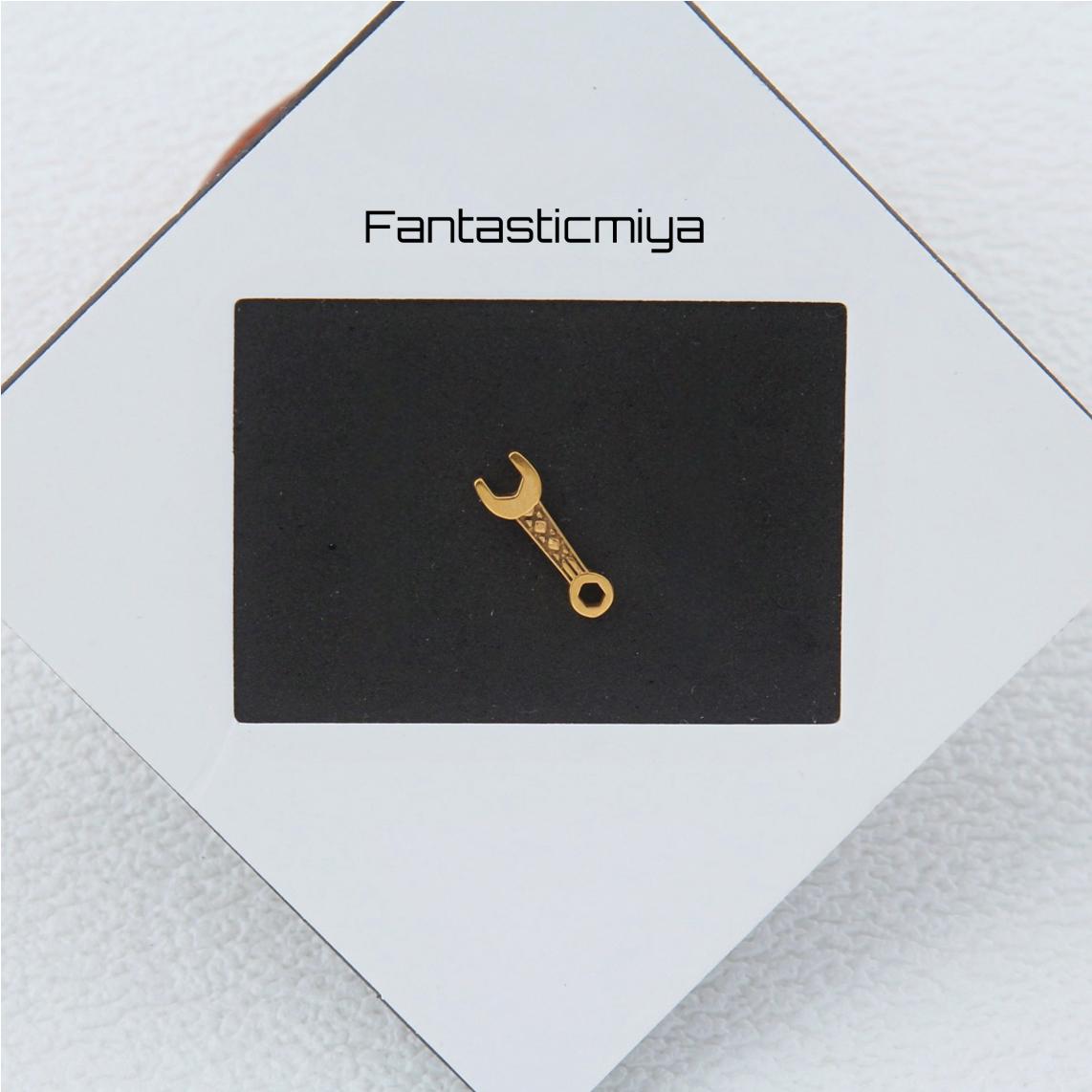 1 count/Punk Gothic Wrench Stud Earring, Vintage Stud Earring with Flat Back,Halloween Party Cosplay–Titanium Stud, Earlobe earring,  Helix Cartilage Earring for Men and Women