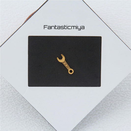 1 count/Punk Gothic Wrench Stud Earring, Vintage Stud Earring with Flat Back,Halloween Party Cosplay–Titanium Stud, Earlobe earring,  Helix Cartilage Earring for Men and Women
